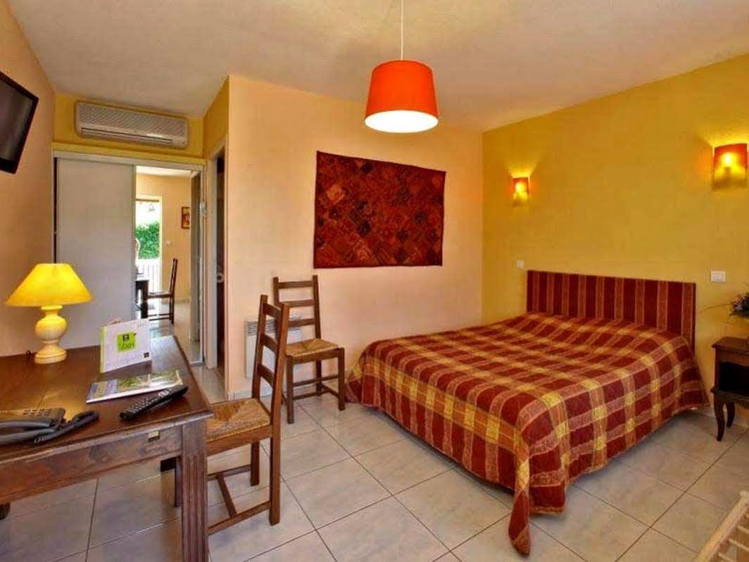 Hotel Le Sorbier Razac-sur-lʼIsle Exterior foto